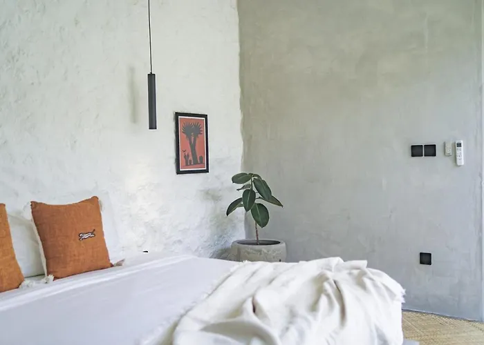1br Prime Location アパート *